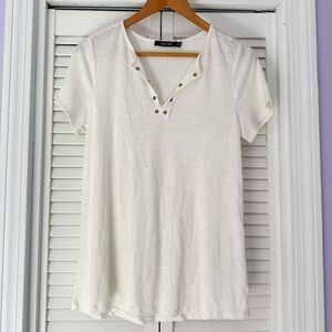 Doe & Rae White Top with Short Sleeve